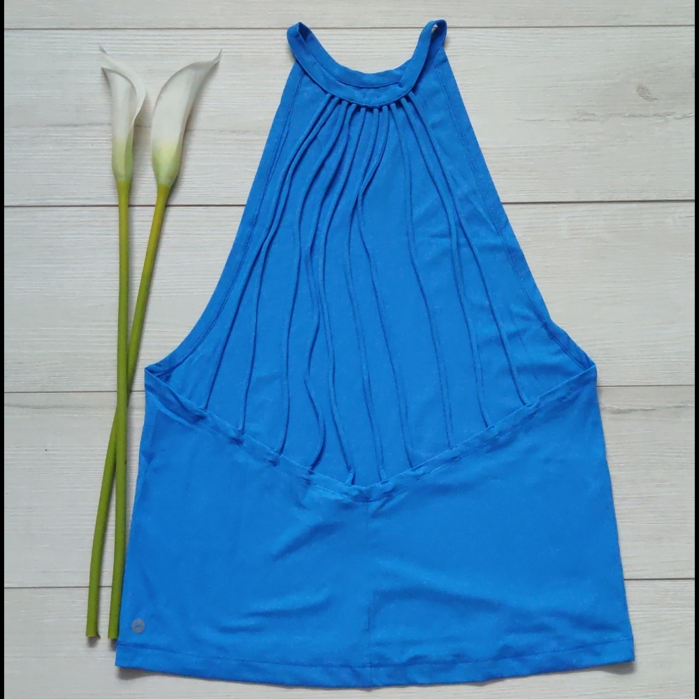 NWOT, pink, 90 degree halter top - Picture 4 of 13
